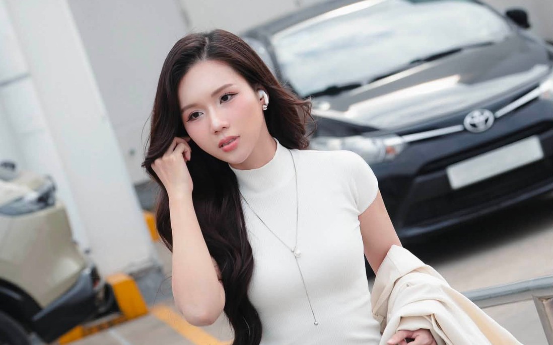 Nữ diễn viên phim "giờ Vàng" chia sẻ chuyện tự lo trang phục khi đi diễn