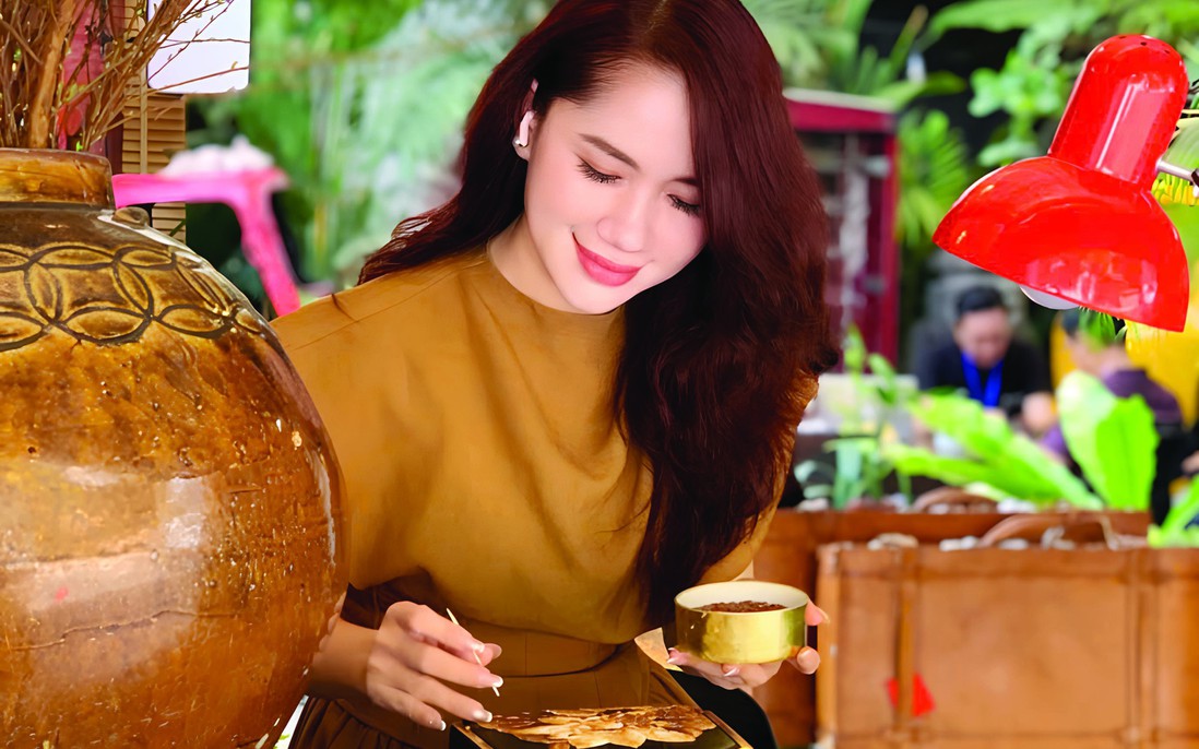 Nghệ nhân tranh gạo Trương Kim Ngân: Linh hoạt để theo đuổi đam mê