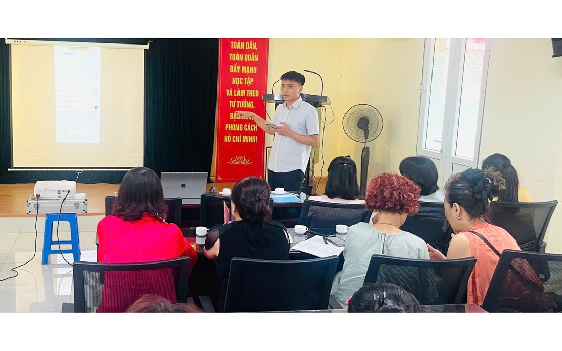 Phường Hai Bà Trưng tập huấn ứng dụng AI, hỗ trợ phụ nữ phát triển kinh doanh số