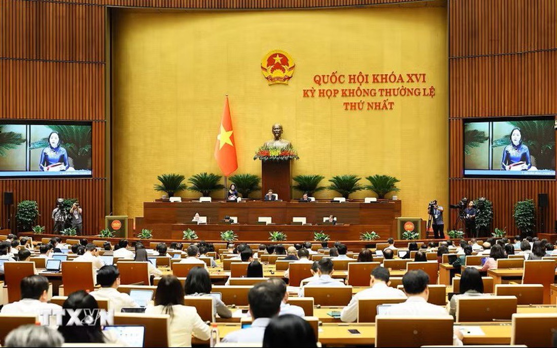 Quốc hội tiếp tục họp đợt 2 Kỳ họp không thường lệ, thảo luận nhiều dự án luật và nghị quyết