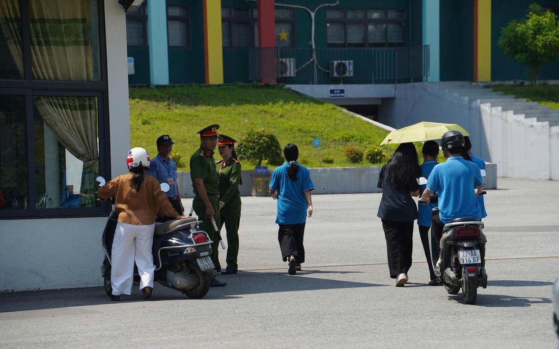 Điểm Tiếng Anh thi lại ở Tuyên Quang: Chỉ có 13 thí sinh đạt từ 8 điểm trở lên