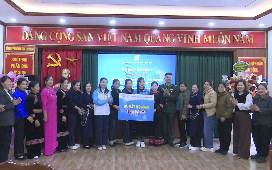 Quyết tâm đưa chuyển đổi số đến từng gia đình, thu hẹp khoảng cách số