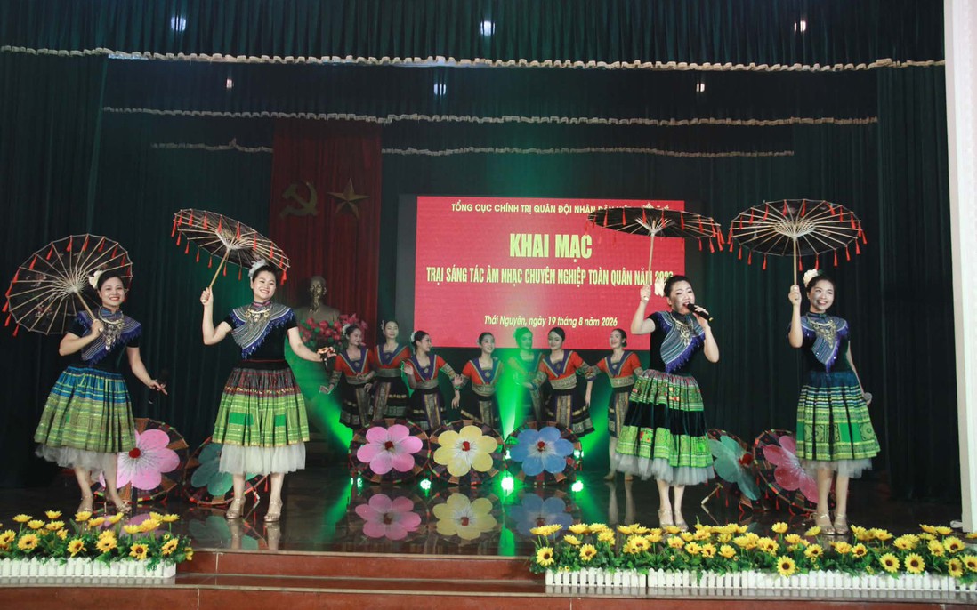 Góp phần đưa dòng chảy âm nhạc cách mạng thấm sâu vào đời sống tinh thần của cán bộ, chiến sĩ và nhân dân