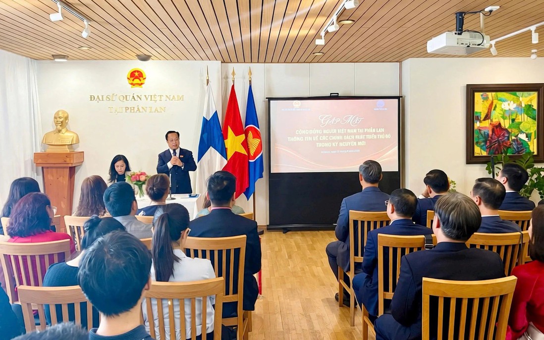 Kết nối trí tuệ và nguồn lực cộng đồng người Việt tại Phần Lan hướng về thủ đô