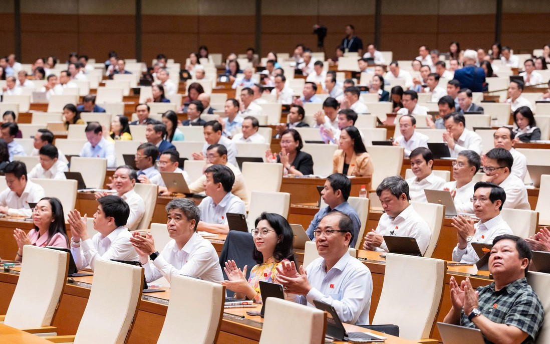 Quốc hội chốt hơn 577.000 tỷ đồng làm Vành đai 5 và đường sắt Lào Cai - Hà Nội - Hải Phòng
