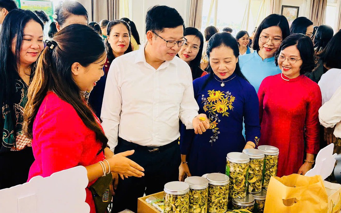 Livestream kết nối tiêu thụ, nâng tầm sản phẩm OCOP của phụ nữ Thái Nguyên