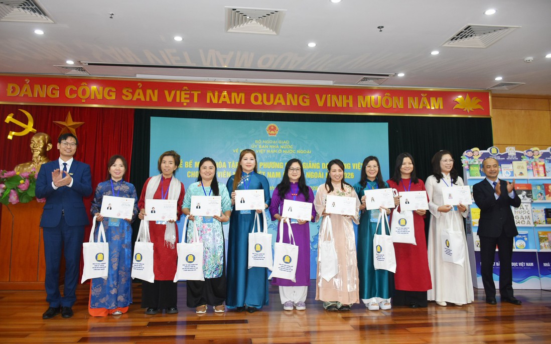 Bế mạc Khóa tập huấn phương pháp giảng dạy tiếng Việt cho giáo viên người Việt Nam ở nước ngoài năm 2026