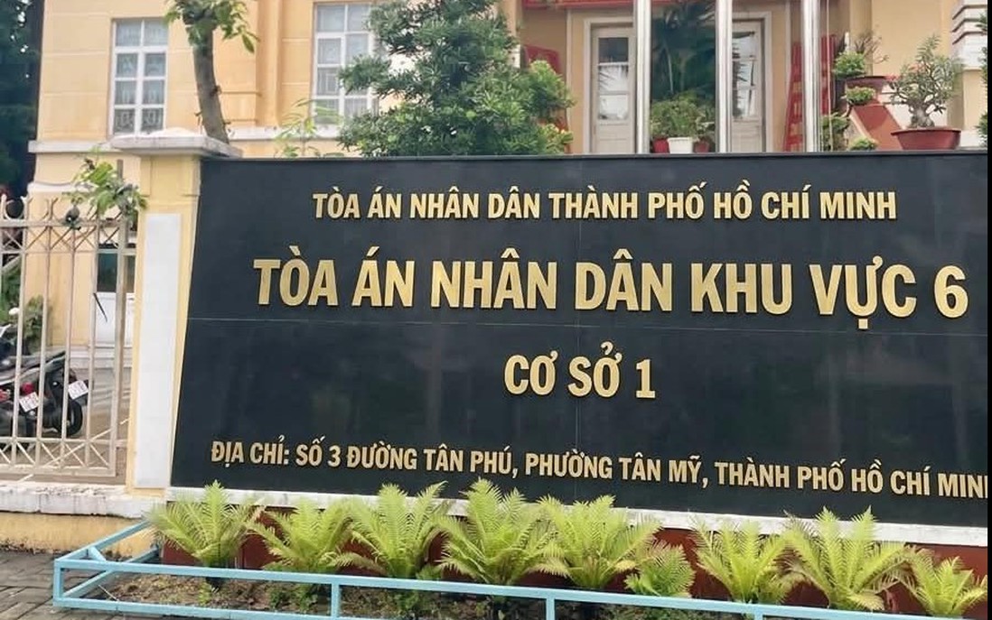 Người mẹ có con trai bị bệnh hiểm nghèo thắng kiện công ty bảo hiểm