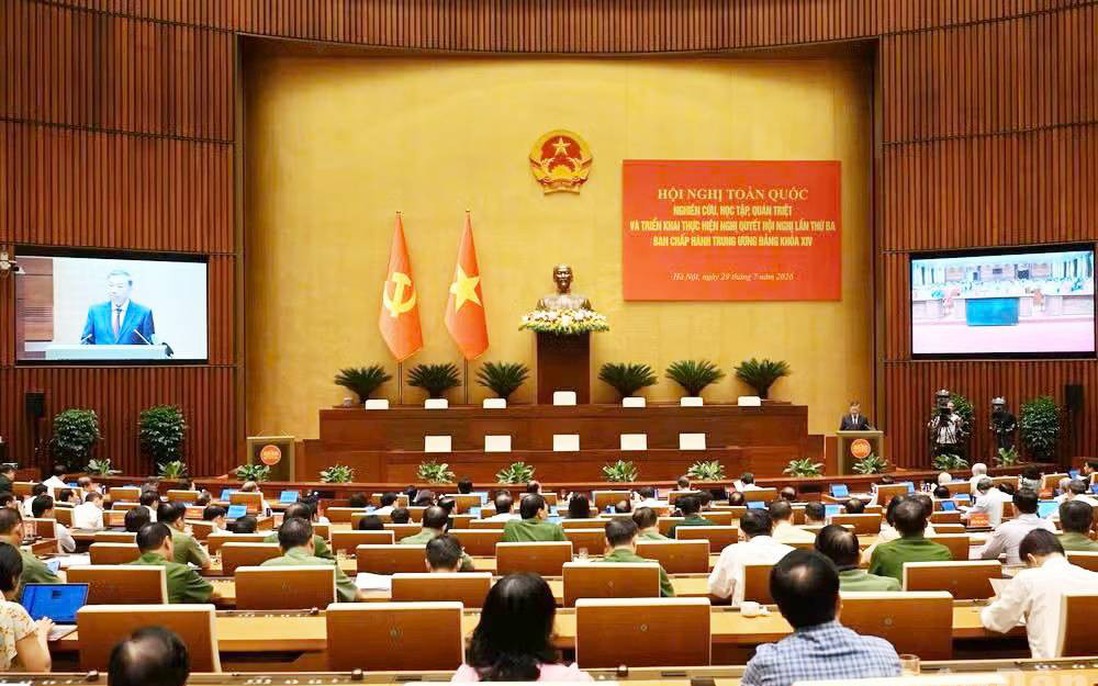 Bộ Chính trị, Ban Bí thư tổ chức Hội nghị toàn quốc nghiên cứu, học tập, quán triệt và triển khai thực hiện một số Nghị quyết, Chỉ thị