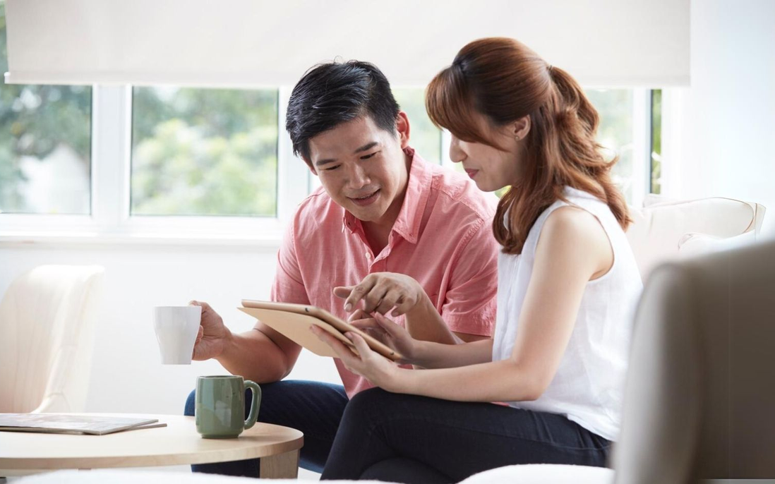 Ở chung một nhà nhưng "tiêu tiền hai túi"