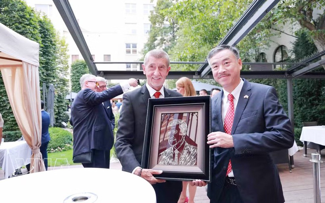 Czech Republic hails Vietnamese community’s role in bilateral ties