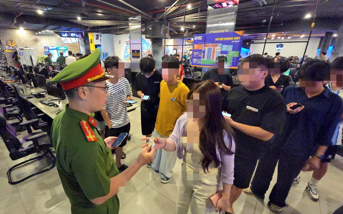 Công an Hà Nội xử lý loạt quán game hoạt động xuyên đêm