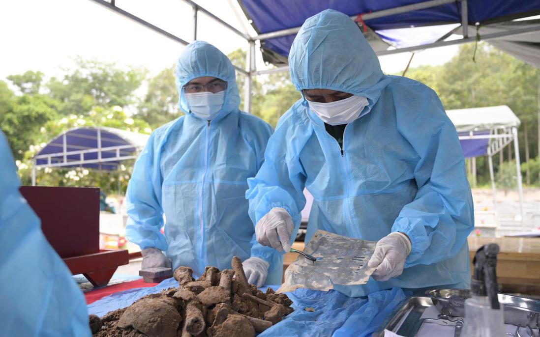 An Giang: Phát hiện di vật mang thông tin liệt sĩ trong quá trình lấy mẫu ADN