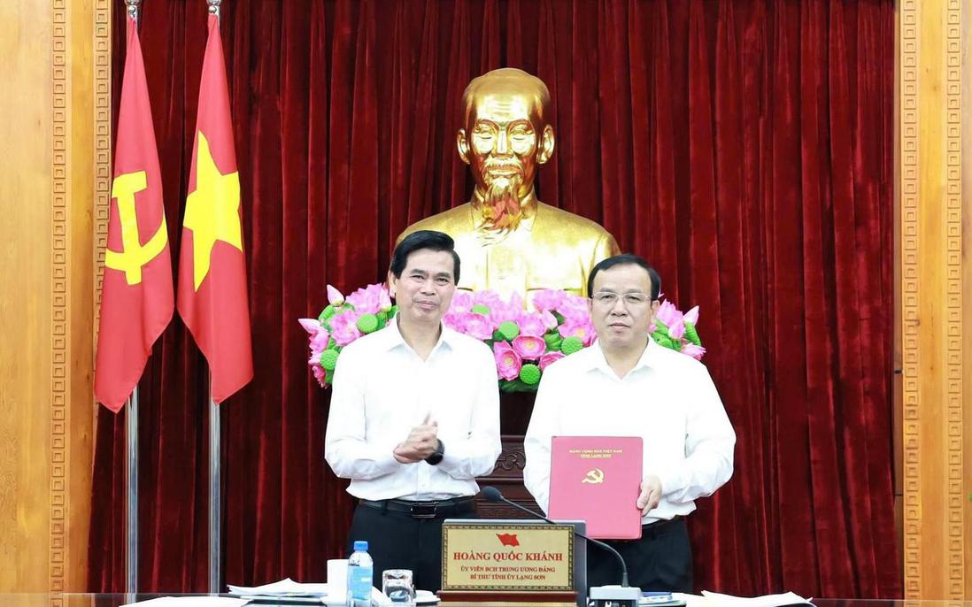 Công bố quyết định của Ban Bí thư Trung ương Đảng về công tác cán bộ ở Lạng Sơn