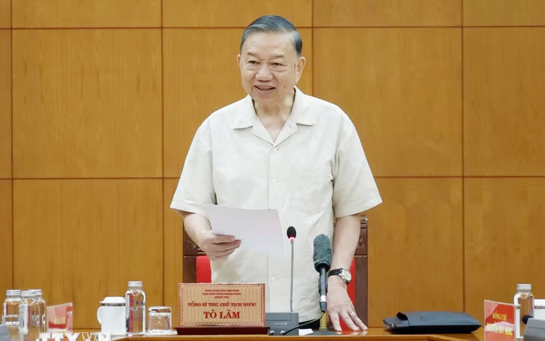 Tổng Bí thư, Chủ tịch nước: Phải đổi mới công tác quy hoạch và tổ chức phát triển hạ tầng