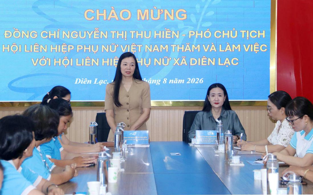 Lãnh đạo Hội LHPN Việt Nam lắng nghe tâm tư, nguyện vọng của cán bộ Hội ở cơ sở