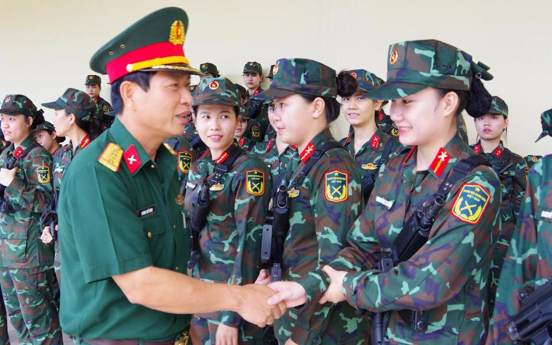 Quân khu 7 kiểm tra công tác huấn luyện Khối nữ sĩ quan Gìn giữ hòa bình 