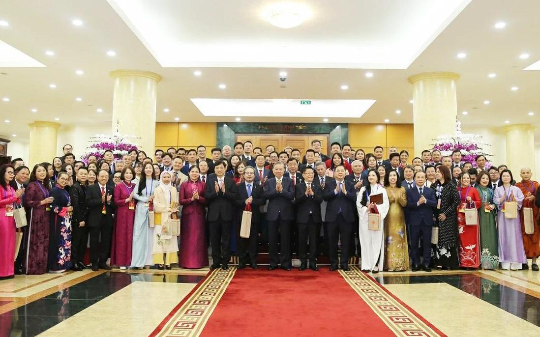 Nghị quyết số 23-NQ/TW: Kiều bào là bộ phận không thể tách rời, nguồn lực chiến lược quan trọng của đất nước