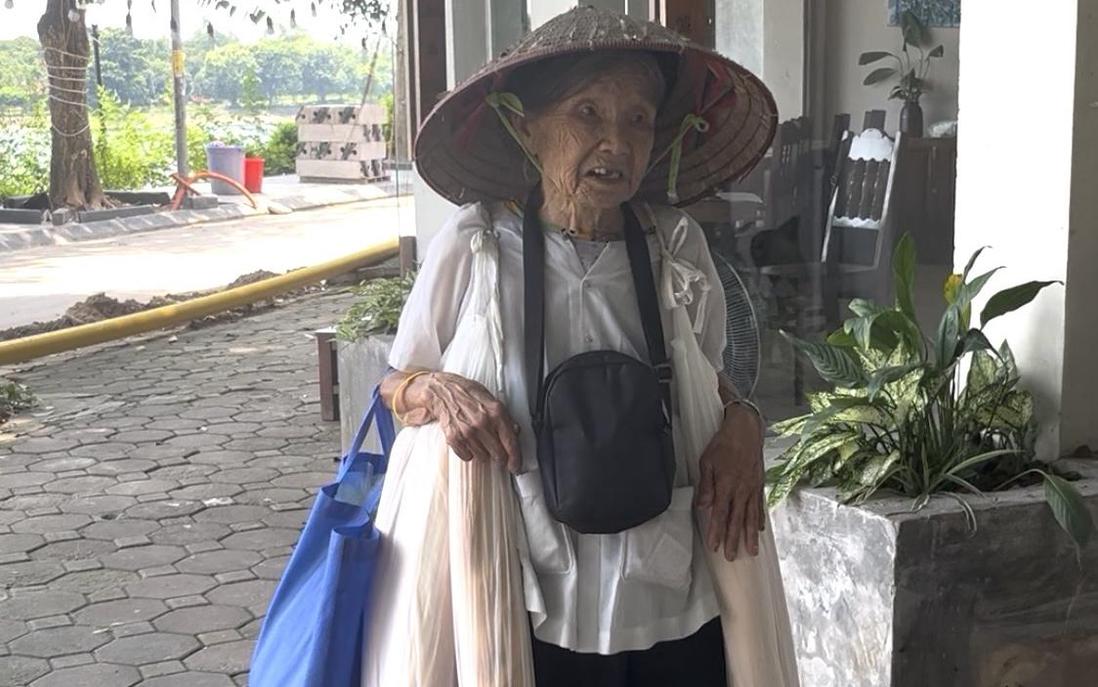 90 tuổi vẫn rong ruổi mưu sinh