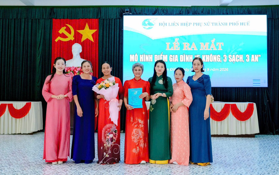 Huế ra mắt mô hình điểm "Gia đình 5 không 3 sạch 3 an"