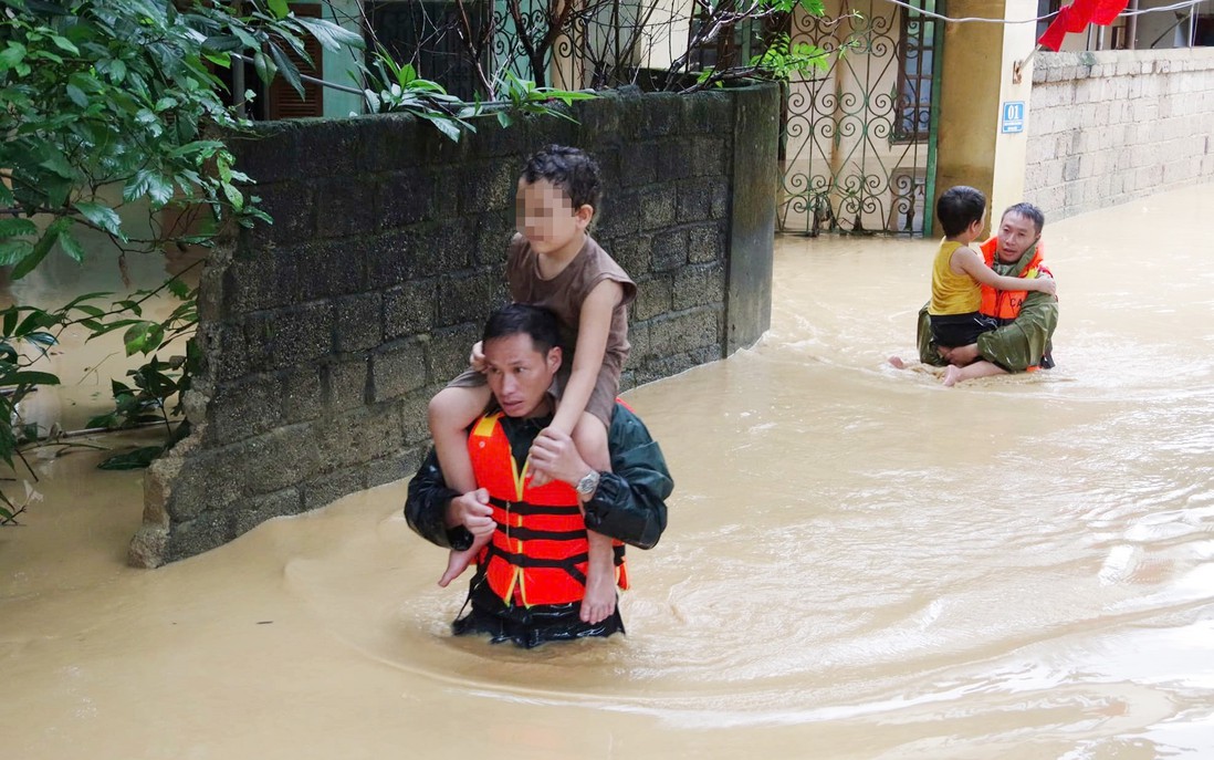 "Khủng hoảng khí hậu đang trở thành khủng hoảng học tập đối với trẻ em tại Việt Nam"