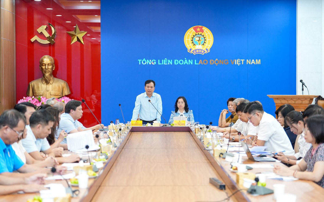 Kỷ niệm 100 năm Công đoàn Việt Nam: Khẳng định vị trí, vai trò của giai cấp công nhân trong thời kỳ mới