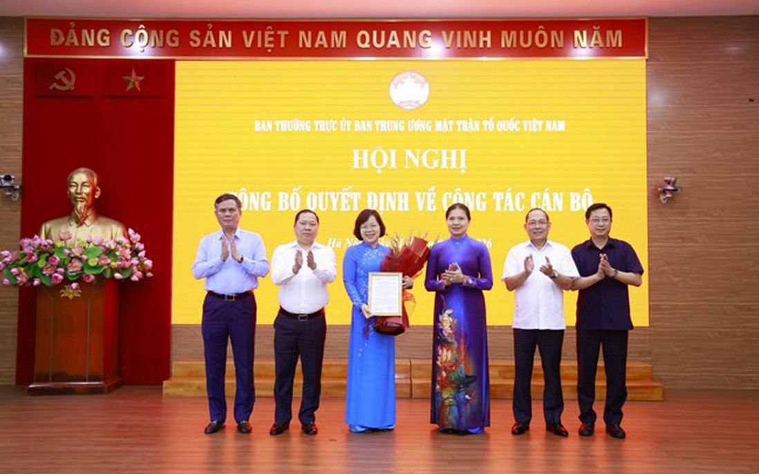 Ban Thường trực UBTƯ MTTQ Việt Nam tổ chức Hội nghị công bố Quyết định về công tác cán bộ