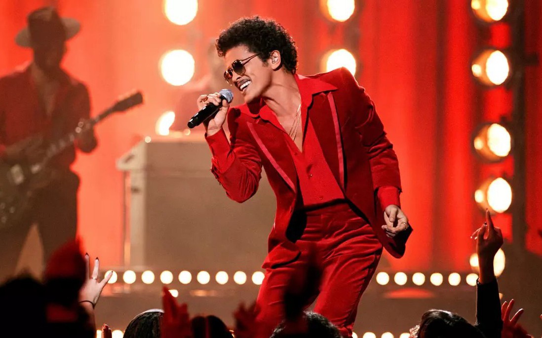 Bruno Mars mang "The Romantic Tour" đến Singapore