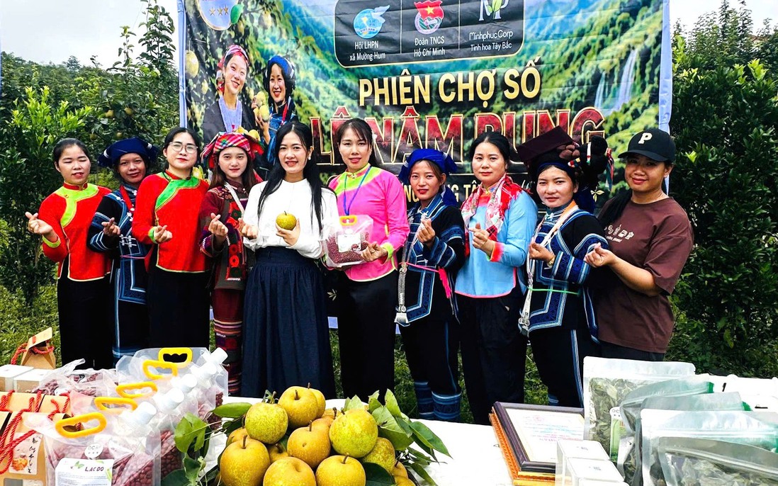 Phụ nữ dân tộc thiểu số và hành trình tự chủ kinh tế từ những phiên livestream