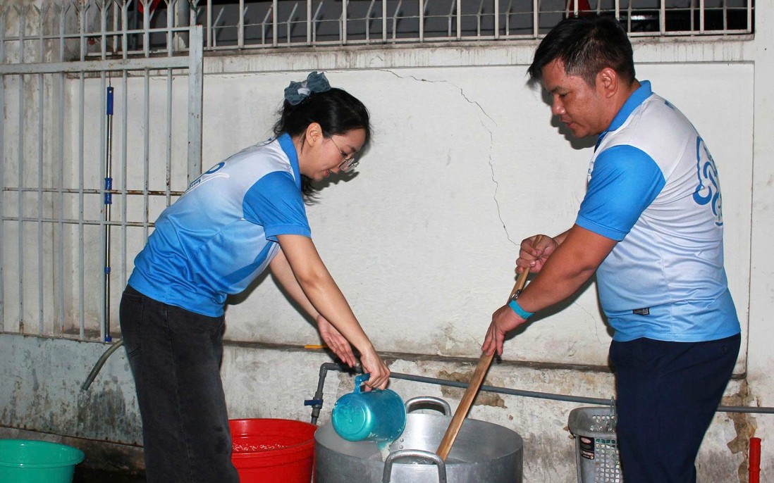 Bếp lửa nghĩa tình ở Bình Trưng