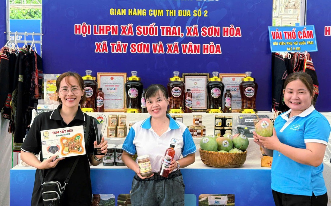 Đồng hành, tiếp sức phụ nữ "vượt rào" trên hành trình khởi nghiệp
