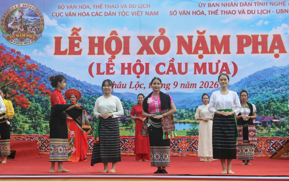 Phục dựng Lễ hội Xỏ Nặm Phạ khơi dậy sức mạnh cộng đồng, mở hướng phát triển du lịch