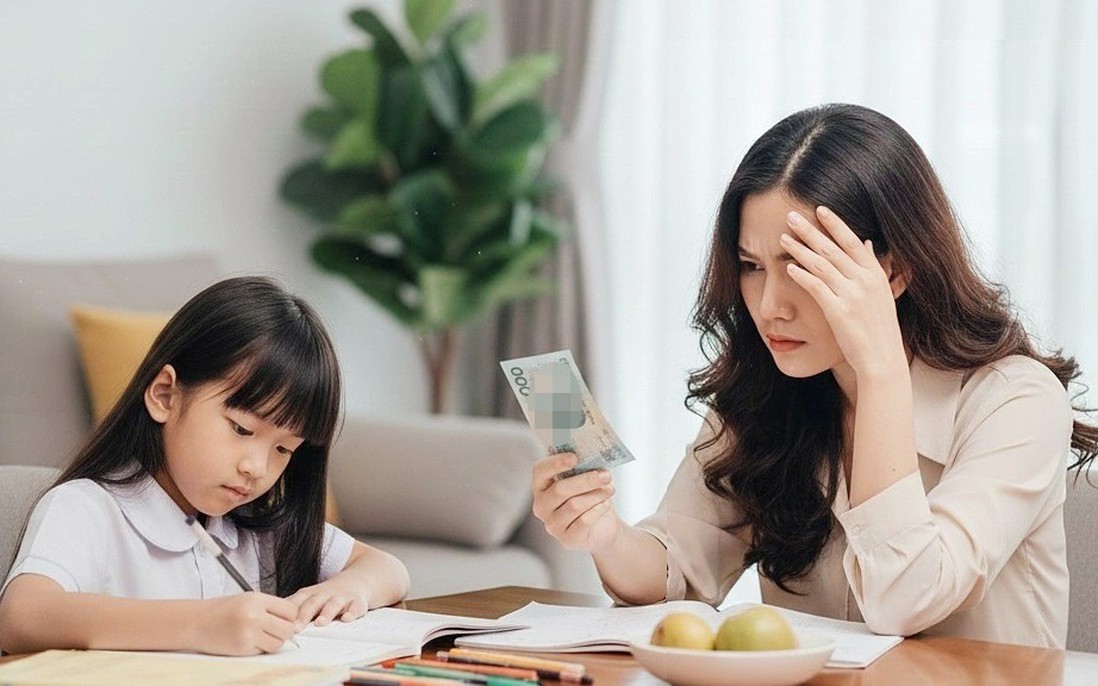 Diễn đàn tháng 9: Đừng chỉ nhìn vào học phí, hãy nhìn tổng chi phí giáo dục của mỗi gia đình
