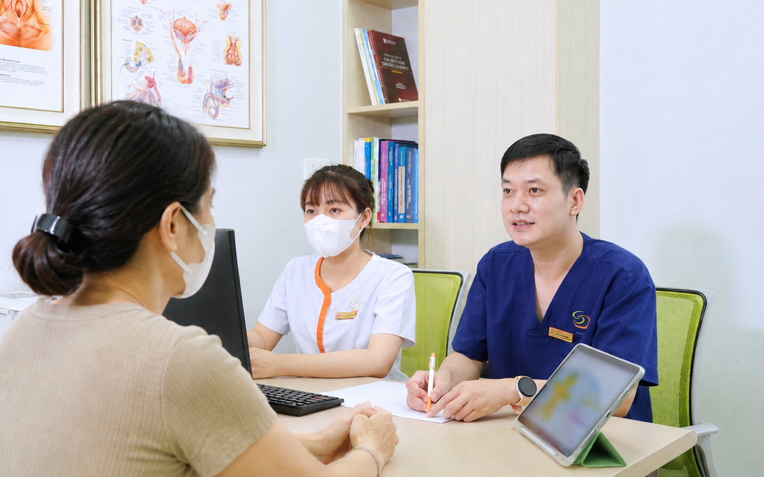 Phụ nữ mãn kinh thường ngại nói ra những điều này