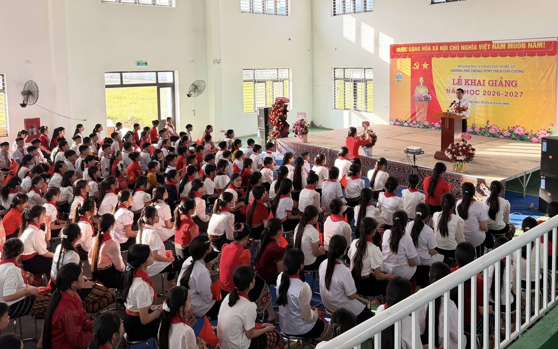 Diễn đàn tháng 9: Cơ sở mới khang trang, thầy cô vẫn lo học sinh nội trú khó thích nghi