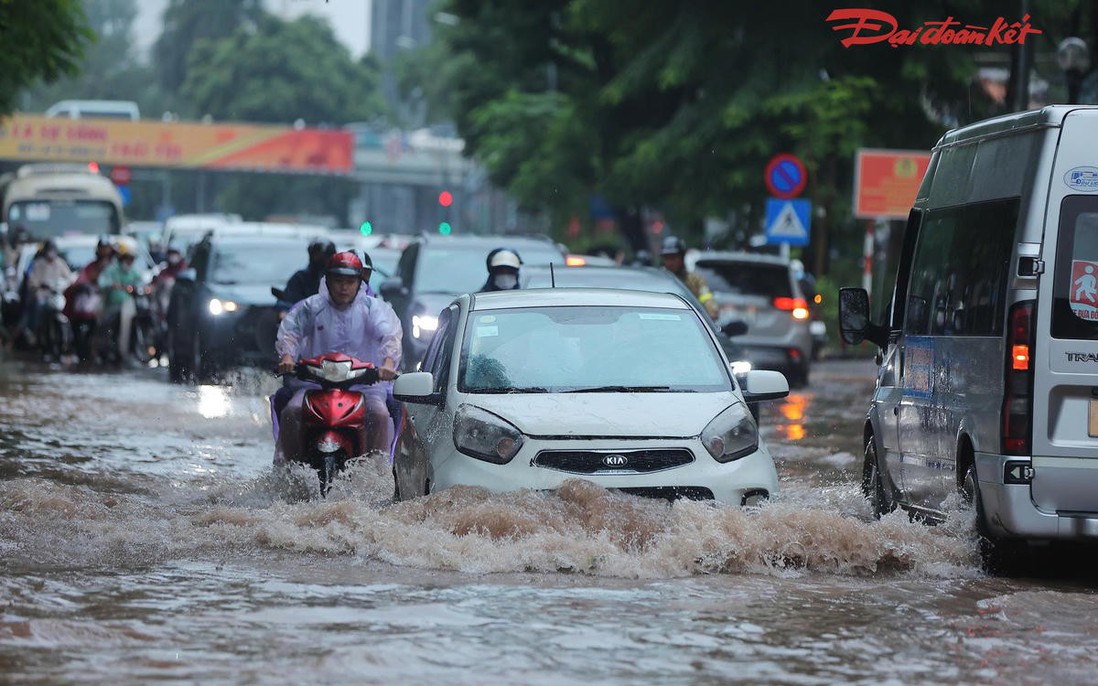 Hà Nội siết quản lý hệ thống thoát nước trước những trận mưa lớn