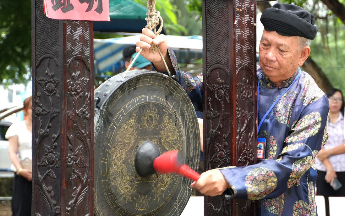 Ấn tượng ngày khai hội "tết biển" Nghinh Ông Cần Giờ