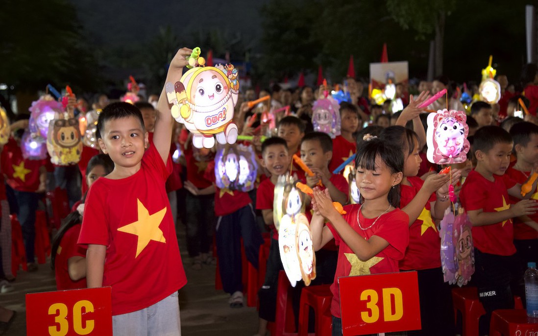 "Năm nay là Trung thu vui nhất của chúng con!"