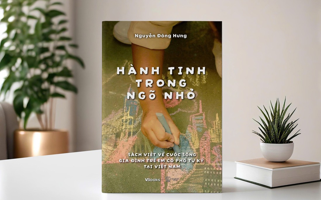 Bác sĩ viết tiểu thuyết về cuộc chiến âm thầm của gia đình trẻ tự kỷ
