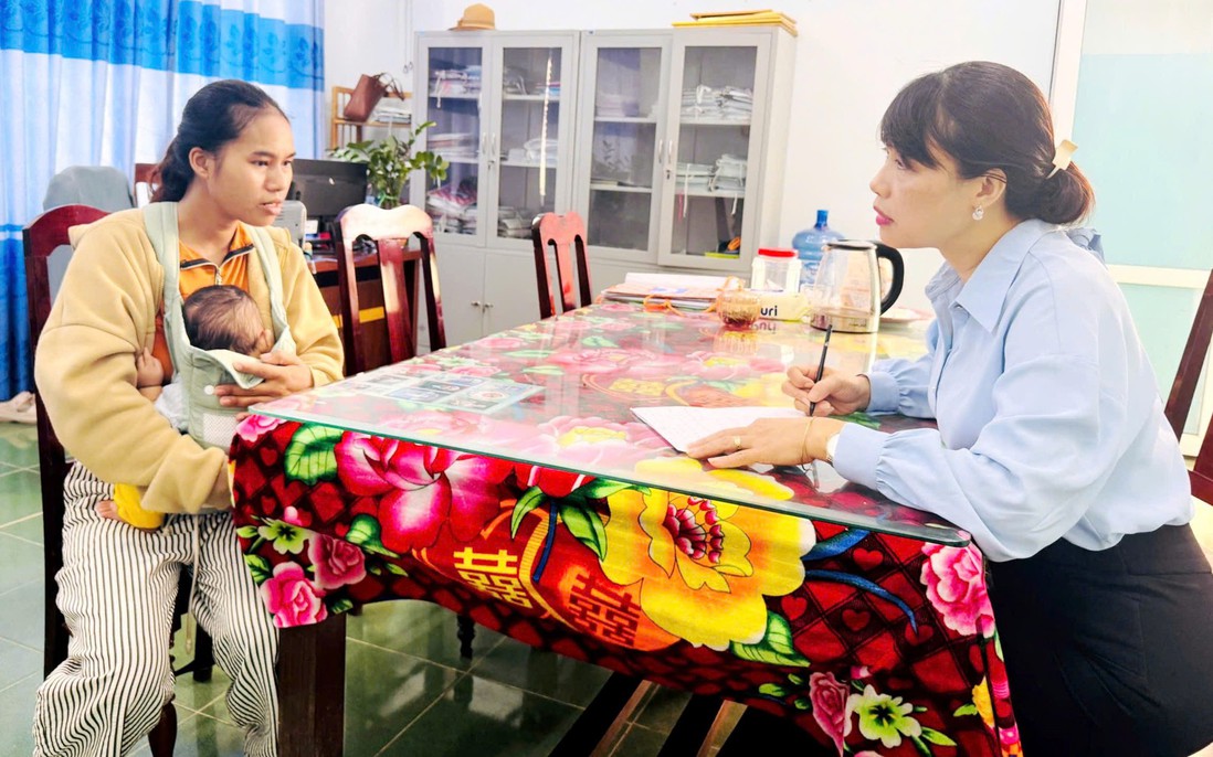Lắng nghe để đẩy mạnh giám sát thực hiện chính sách hỗ trợ phụ nữ dân tộc thiểu số