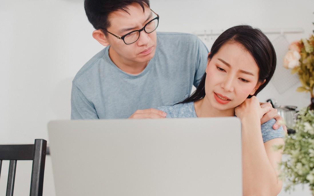 Mệt mỏi khi bạn đời luôn đóng vai “nạn nhân tội nghiệp”