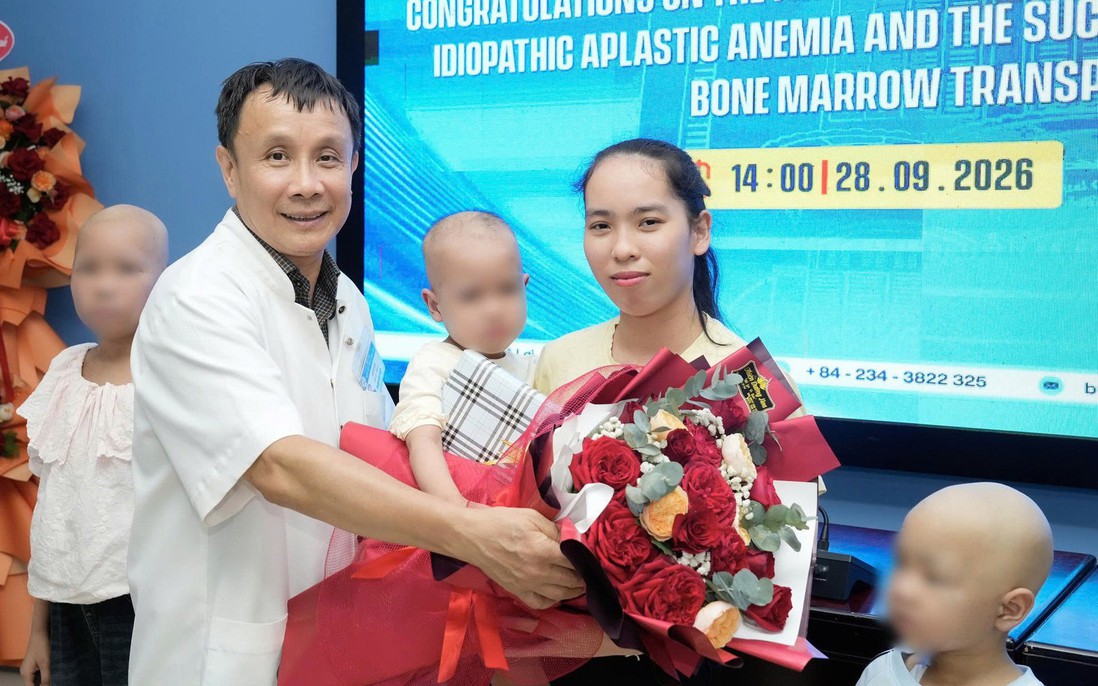 Em bé 1,5 tuổi hiến tủy cứu chị gái mắc suy tủy xương