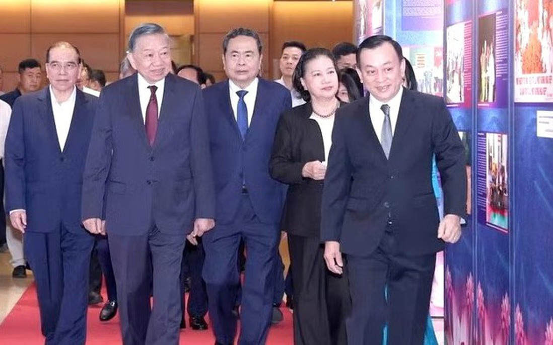 Hội nghị nghiên cứu, học tập, quán triệt và triển khai một số nghị quyết, chỉ thị của Bộ Chính trị