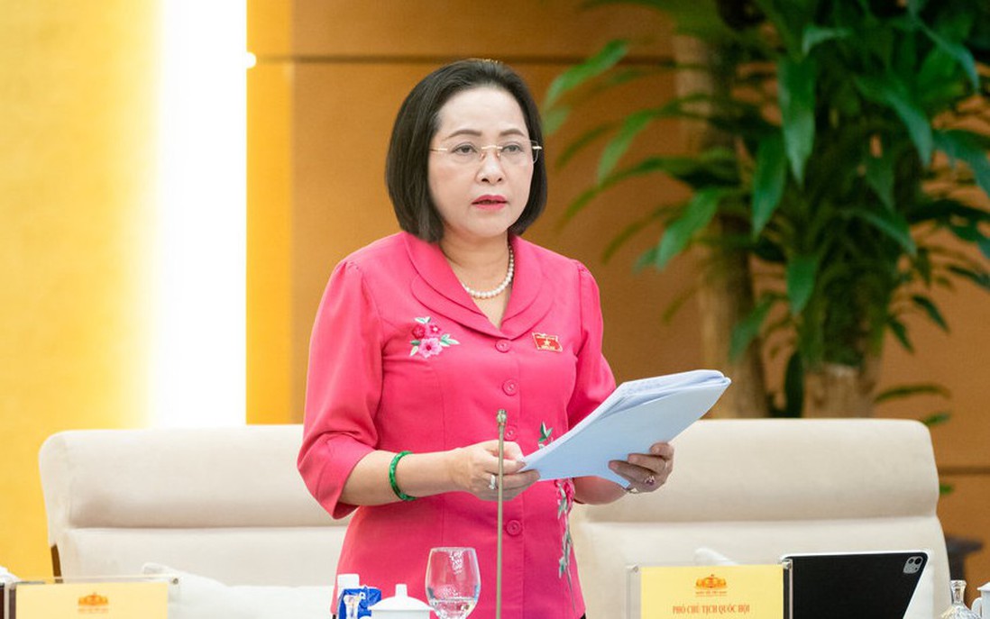 Không luật hóa các thủ tục hành chính, giấy phép, điều kiện kinh doanh không cần thiết