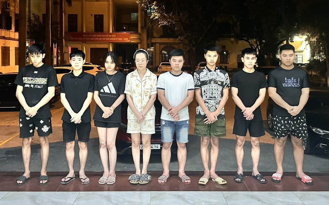 Lạng Sơn: Khởi tố 7 đối tượng giả danh shipper lừa đảo qua đơn hàng trực tuyến
