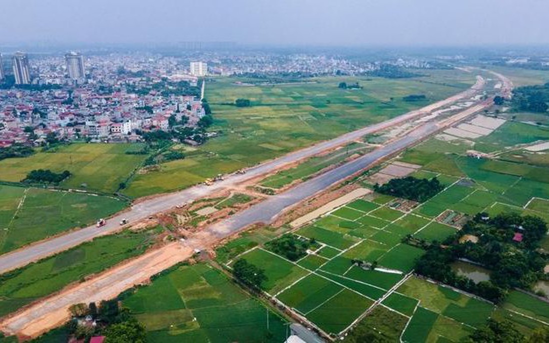Hà Nội tiếp tục khơi thông nguồn lực để đạt mục tiêu tăng trưởng 11%