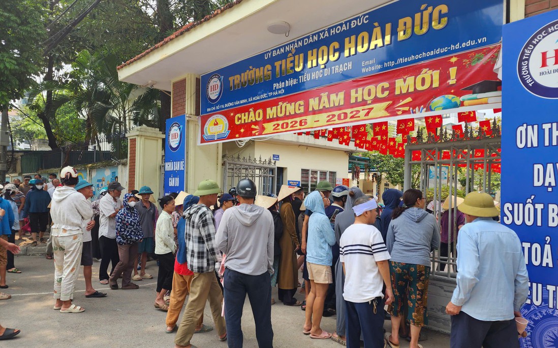 Bữa ăn bán trú Hà Nội: "Lỗ hổng" vẫn còn