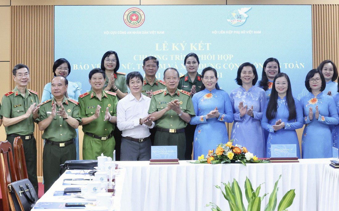Hội LHPN Việt Nam và Hội Cựu CAND Việt Nam ký kết phối hợp bảo vệ phụ nữ, trẻ em và xây dựng cộng đồng an toàn