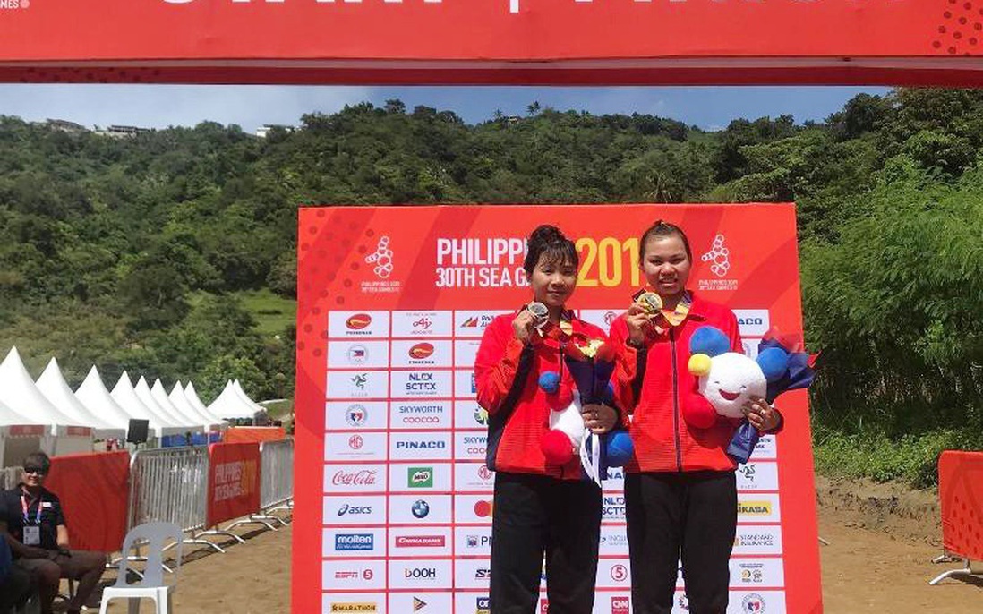 Nữ VĐV Xe đạp giành Huy chương Vàng đầu tiên cho Việt Nam ở SEA Games 30
