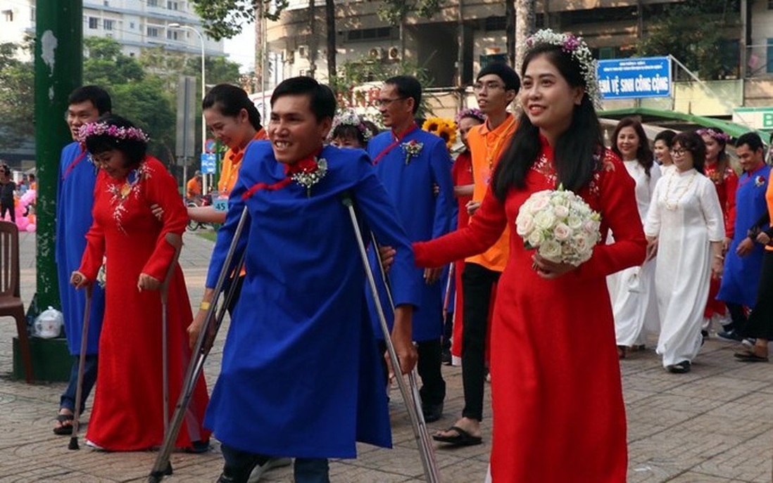 Lễ Hằng Thuận tập thể cho 50 cặp đôi khuyết tật khó khăn